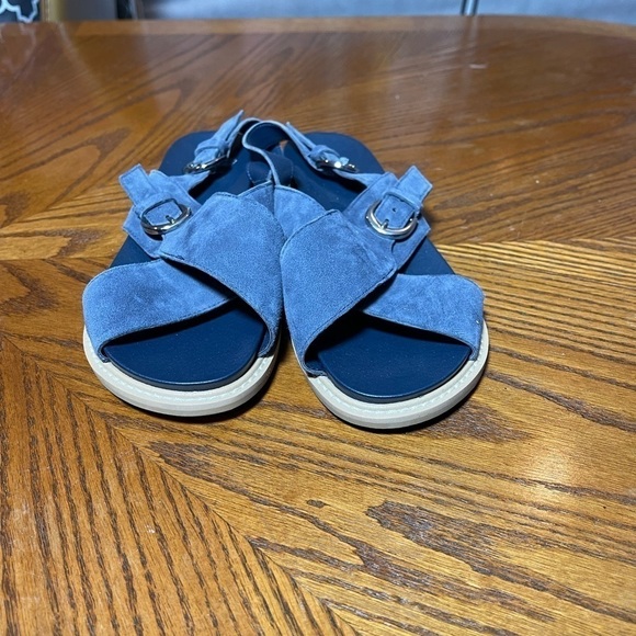 NWT SUSINA 𝅺women leather suede sandals blue size 7.5 - Picture 9 of 11